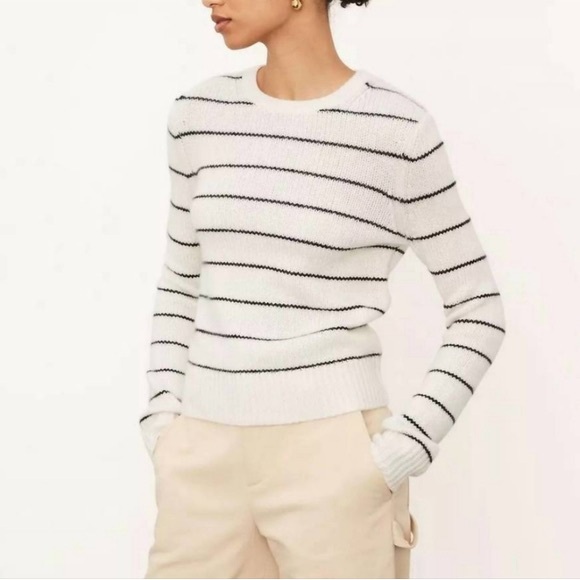 Vince Camuto Sweater - Picture 1 of 3
